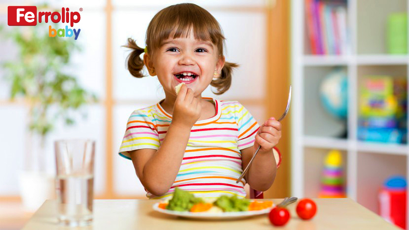 Tìm hiểu về nhu cầu dinh dưỡng của trẻ 10 tháng tuổi